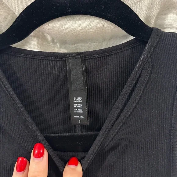 SKIMS Soft Lounge Cut Out Maxi - Picture 6 of 6